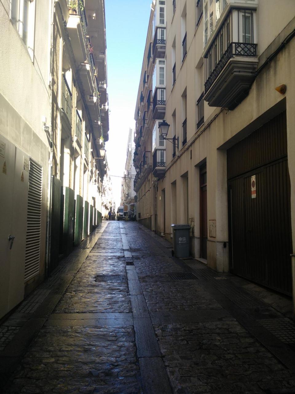 Apartamento El Patio De Canovas Cádiz Eksteriør bilde